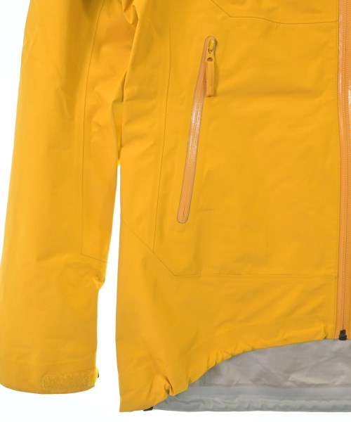 ARC'TERYX เสื้อพาร์กาภูเขา