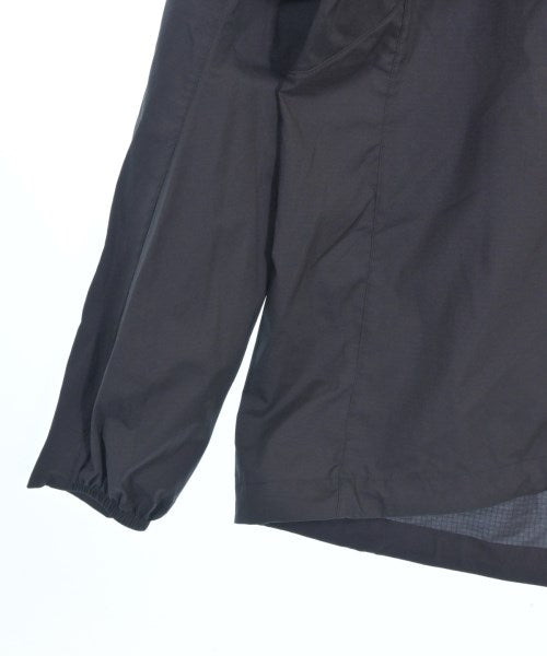 ARC'TERYX เสื้อพาร์กาภูเขา