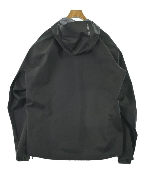 ARC'TERYX เสื้อพาร์กาภูเขา