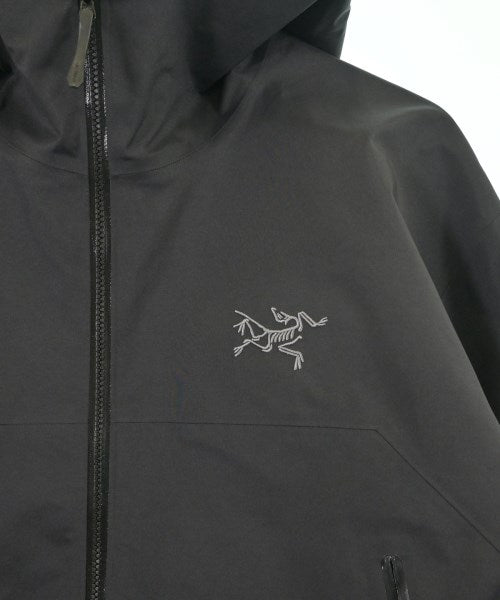 ARC'TERYX เสื้อพาร์กาภูเขา