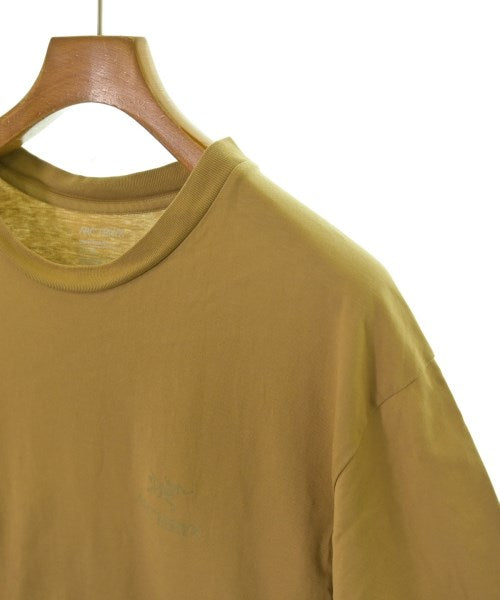 ARC'TERYX เสื้อยืด/เสื้อท็อปส์