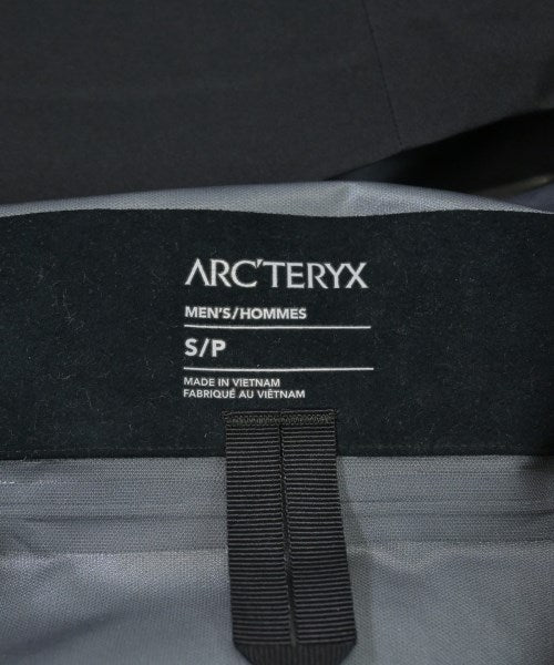 ARC'TERYX เสื้อพาร์กาภูเขา