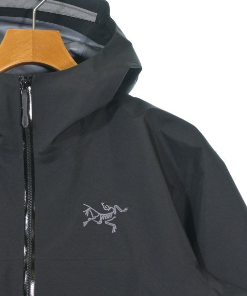 ARC'TERYX เสื้อพาร์กาภูเขา