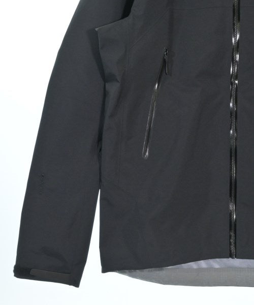 ARC'TERYX เสื้อพาร์กาภูเขา