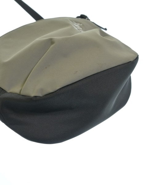 ARC'TERYX กระเป๋าสะพาย