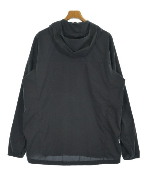 ARC'TERYX เสื้อพาร์กาภูเขา