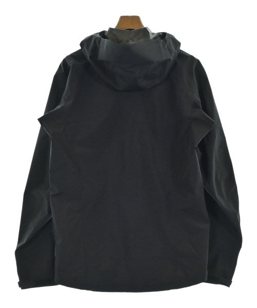 ARC'TERYX เสื้อพาร์กาภูเขา