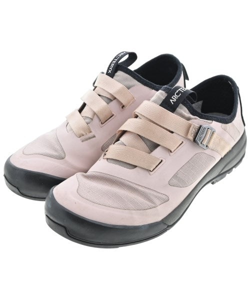 ARC'TERYX รองเท้าผ้าใบ