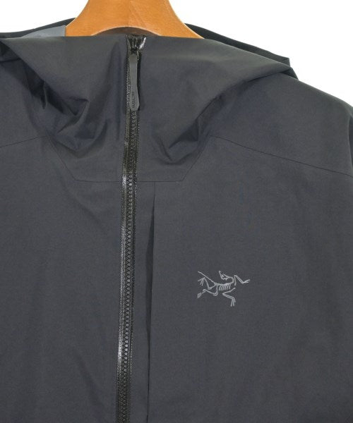 ARC'TERYX เสื้อพาร์กาภูเขา