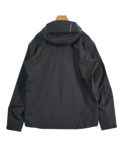 ARC'TERYX เสื้อพาร์กาภูเขา