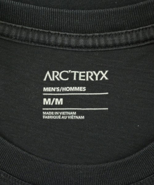 ARC'TERYX เสื้อยืด/เสื้อท็อปส์