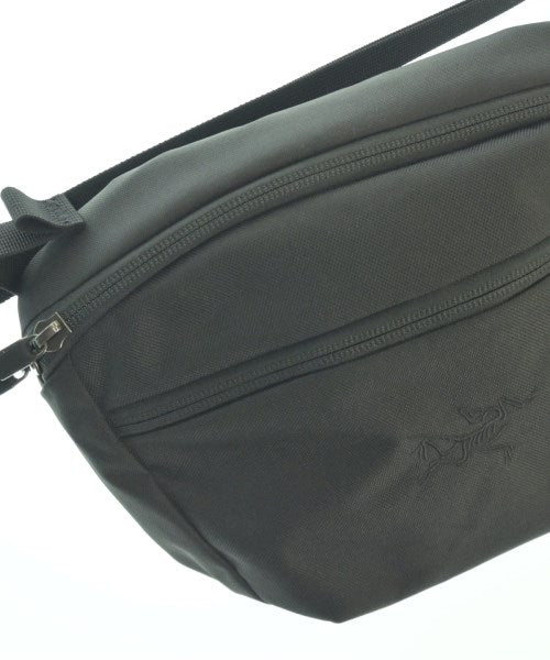 ARC'TERYX กระเป๋าสะพาย