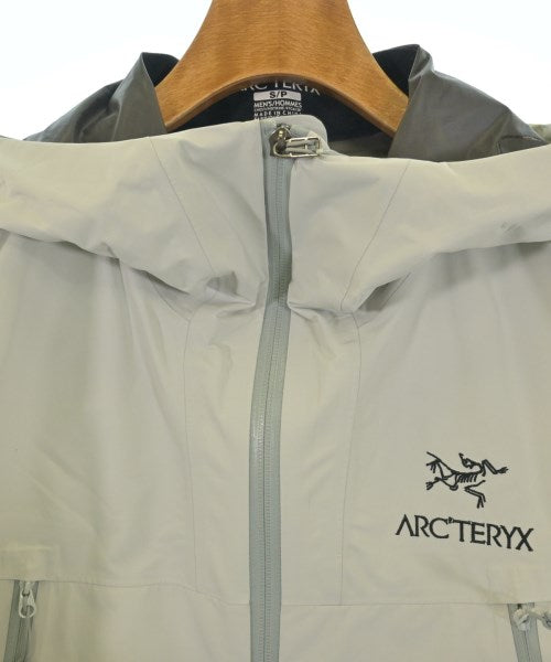 ARC'TERYX เสื้อพาร์กาภูเขา