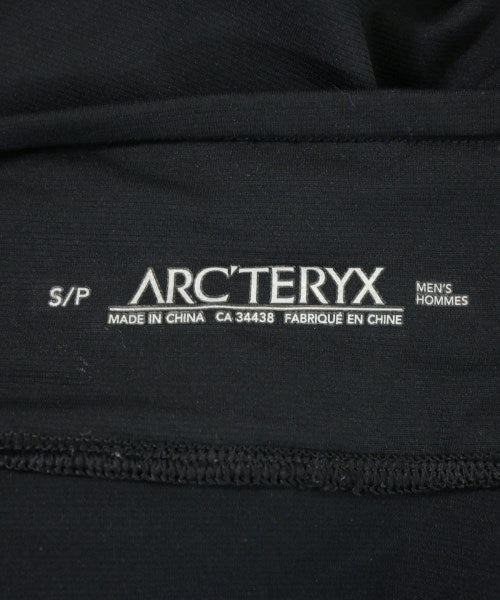 ARC'TERYX เสื้อยืด/เสื้อท็อปส์
