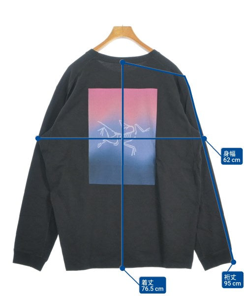 ARC'TERYX เสื้อยืด/เสื้อท็อปส์
