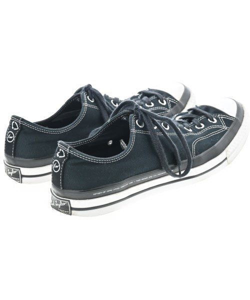 MONCLER รองเท้าผ้าใบ