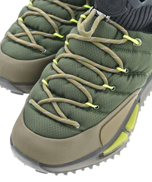 MONCLER รองเท้าผ้าใบ