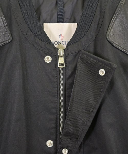 MONCLER แจ็คเก็ตเบลาส์ อื่น