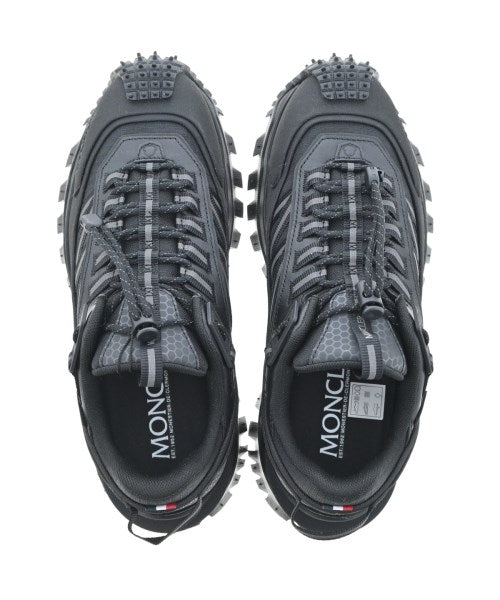 MONCLER รองเท้าผ้าใบ