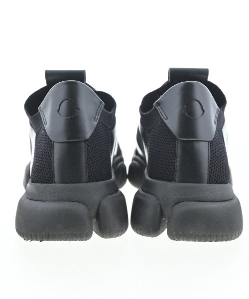 MONCLER รองเท้าผ้าใบ