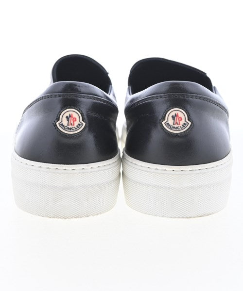 MONCLER รองเท้าผ้าใบ