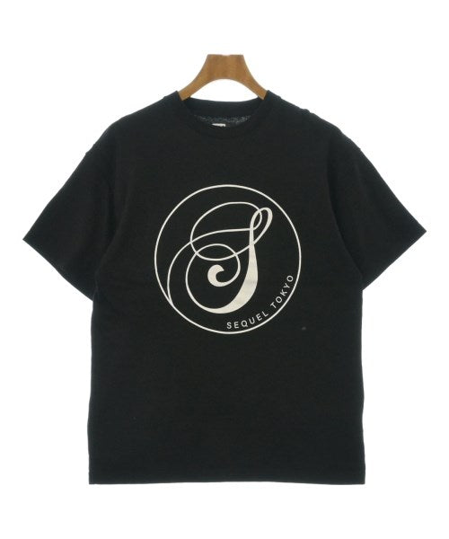 SEQUEL เสื้อยืด/เสื้อท็อปส์