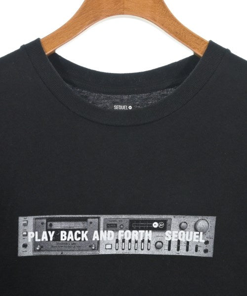 SEQUEL เสื้อยืด/เสื้อท็อปส์