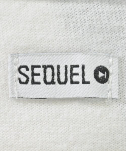 SEQUEL เสื้อยืด/เสื้อท็อปส์