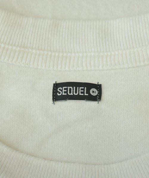SEQUEL เสื้อยืด/เสื้อท็อปส์