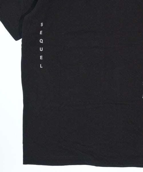 SEQUEL เสื้อยืด/เสื้อท็อปส์