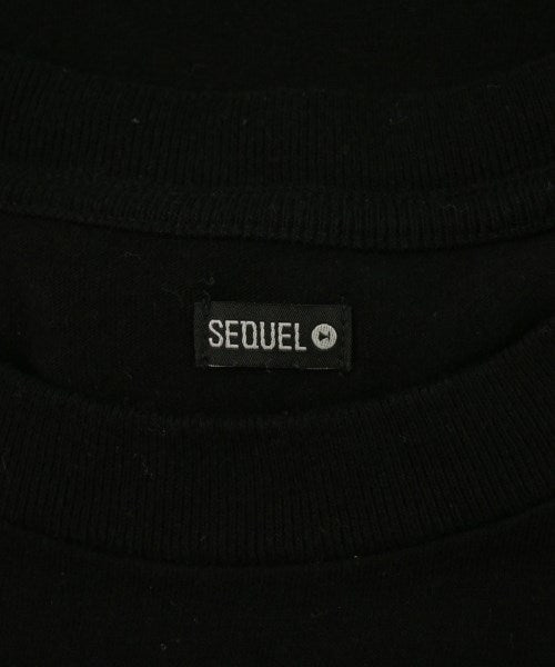 SEQUEL เสื้อยืด/เสื้อท็อปส์