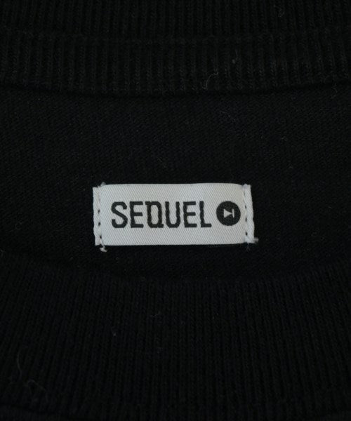 SEQUEL เสื้อยืด/เสื้อท็อปส์