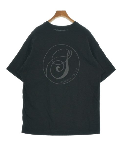 SEQUEL เสื้อยืด/เสื้อท็อปส์