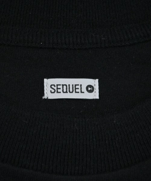 SEQUEL เสื้อยืด/เสื้อท็อปส์