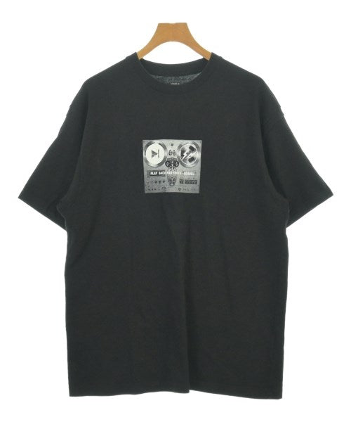 SEQUEL เสื้อยืด/เสื้อท็อปส์