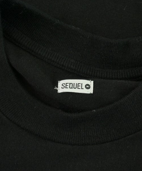 SEQUEL เสื้อยืด/เสื้อท็อปส์