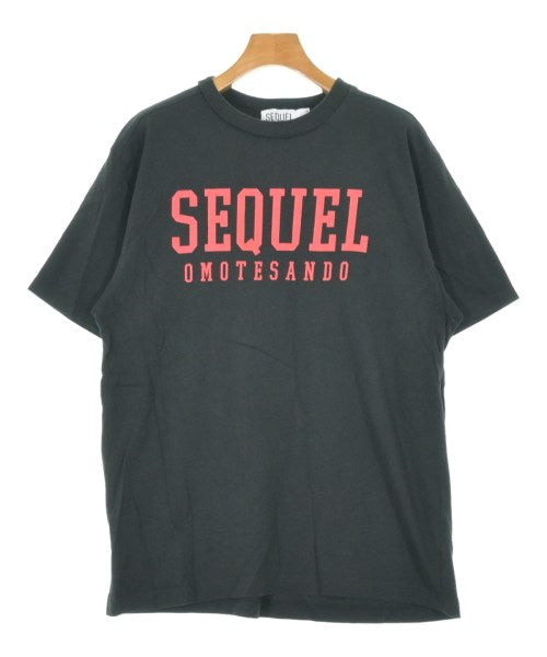 SEQUEL เสื้อยืด/เสื้อท็อปส์