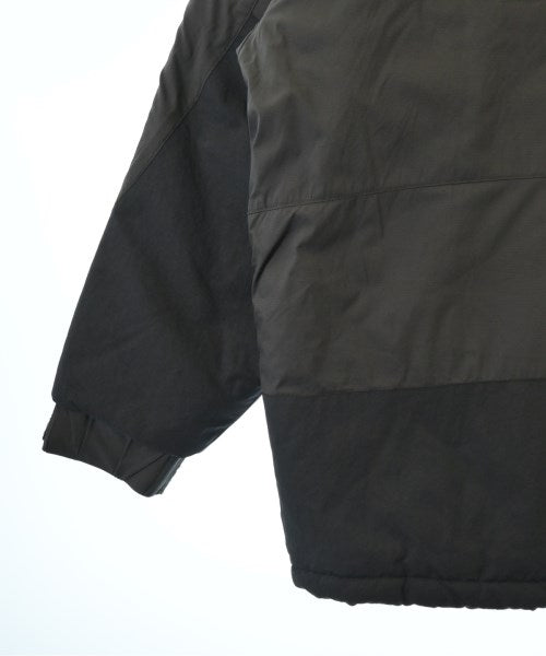 Marmot แจ็คเก็ตดาวน์/เสื้อกั๊ก