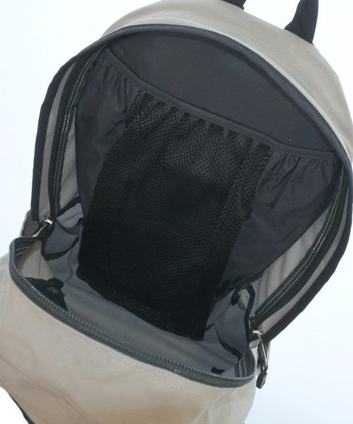 macpac เป้สะพายหลัง