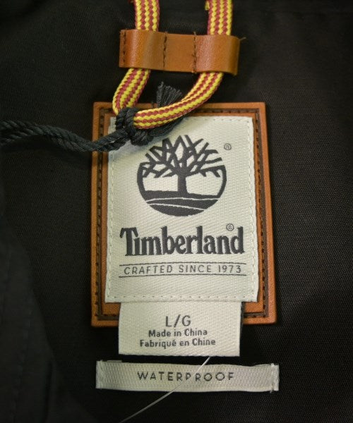 Timber Land เสื้อกันฝน