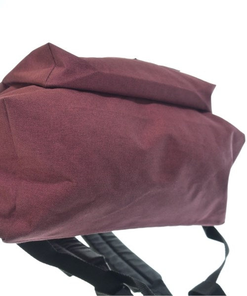 EASTPAK เป้สะพายหลัง