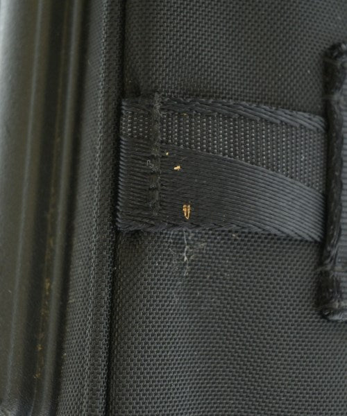 EASTPAK กระเป๋าถือ/กระเป๋าเดินทาง