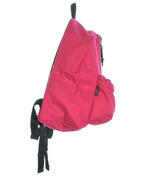 EASTPAK เป้สะพายหลัง