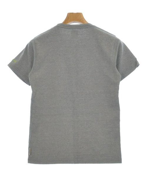 Columbia เสื้อยืด/เสื้อท็อปส์