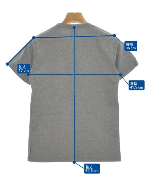 Columbia เสื้อยืด/เสื้อท็อปส์
