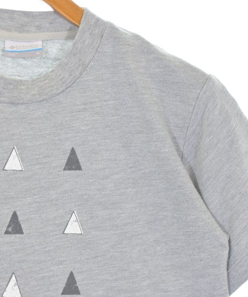 Columbia เสื้อยืด/เสื้อท็อปส์