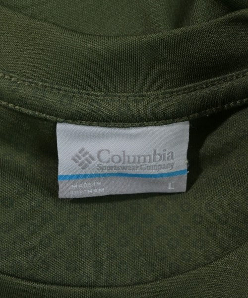 Columbia เสื้อยืด/เสื้อท็อปส์
