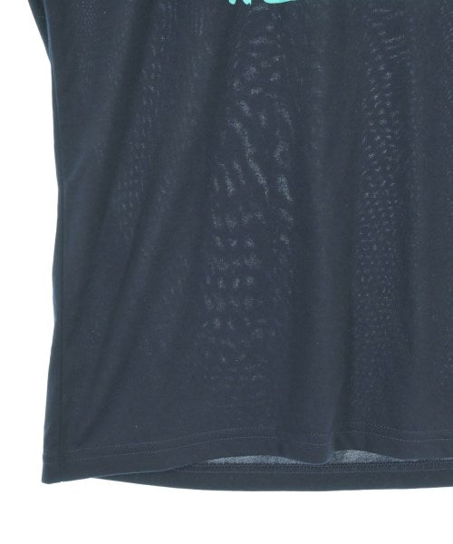 Columbia เสื้อยืด/เสื้อท็อปส์