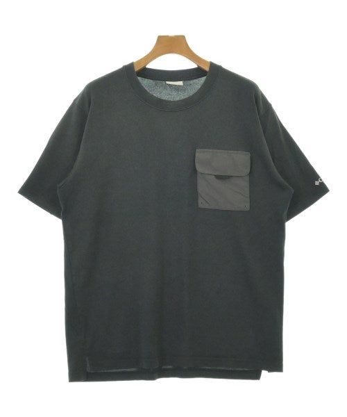 Columbia เสื้อยืด/เสื้อท็อปส์