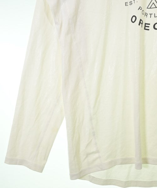 Columbia เสื้อยืด/เสื้อท็อปส์